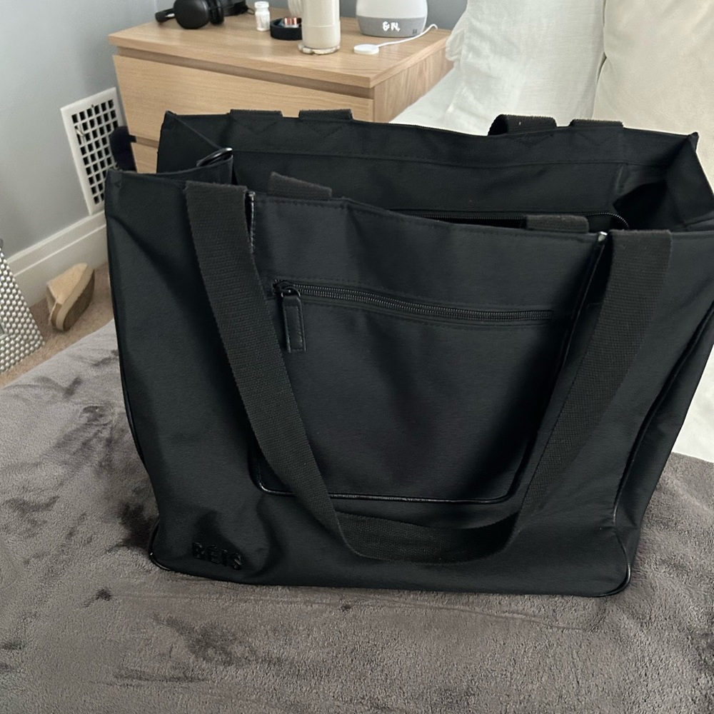 Beis East to West Tote